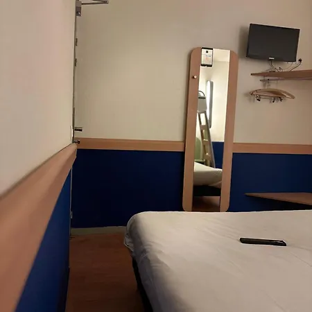 Ibis Budget Centre